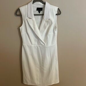 Donna Morgan White Tuxedo Dress